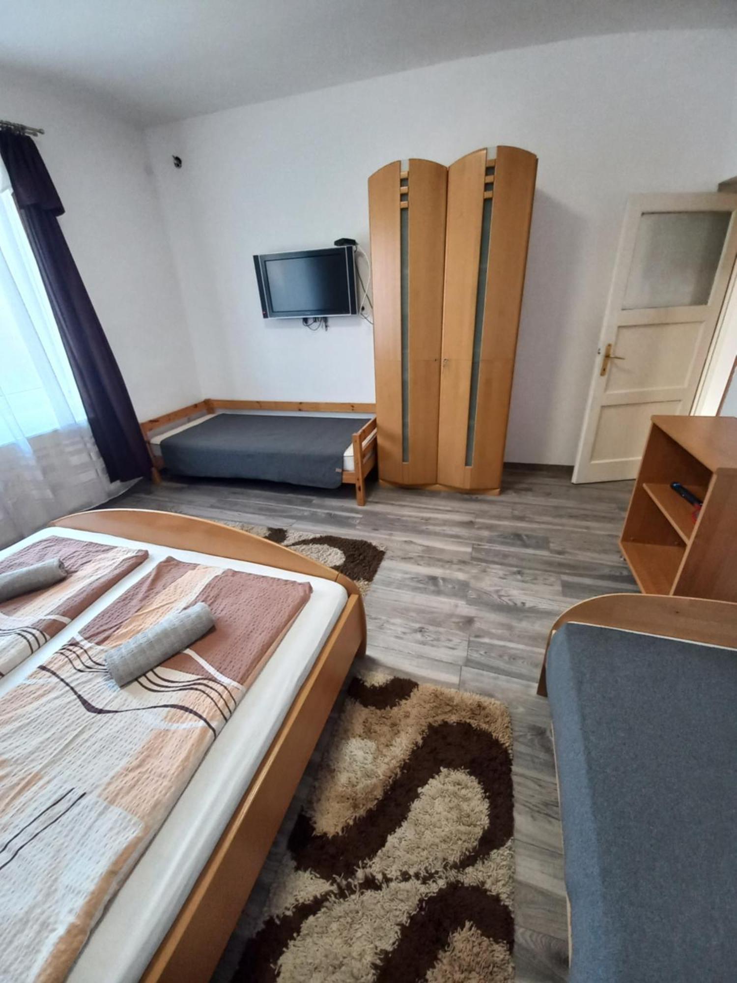 Aquatherma Apartman Sarospatak Bagian luar foto