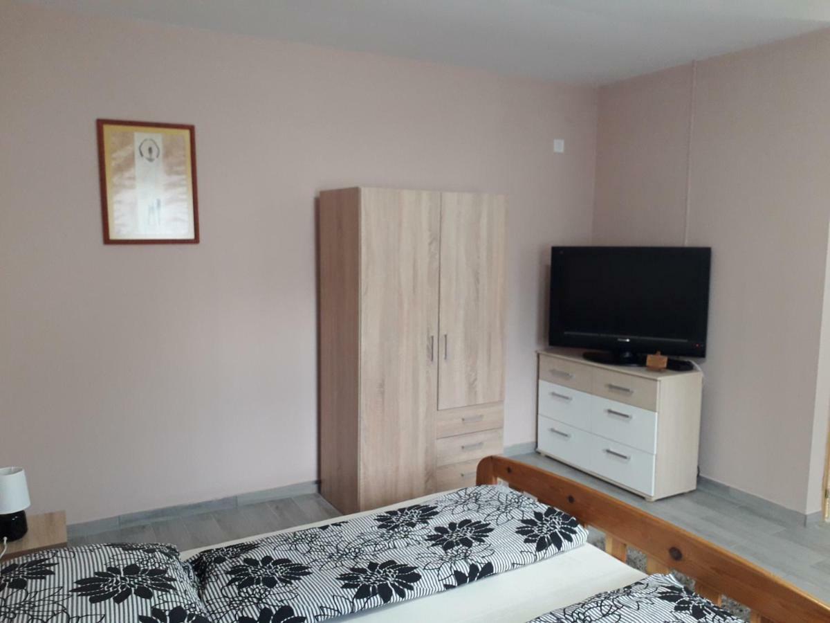 Aquatherma Apartman Sarospatak Bagian luar foto