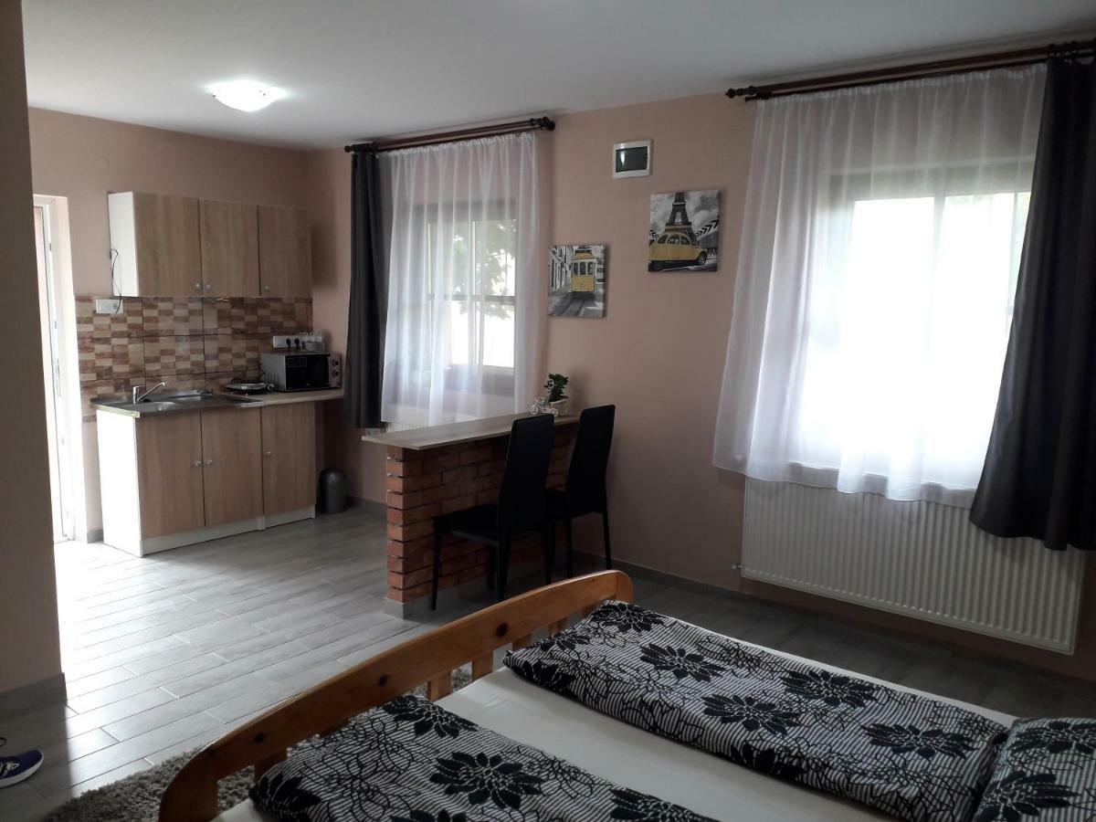 Aquatherma Apartman Sarospatak Bagian luar foto